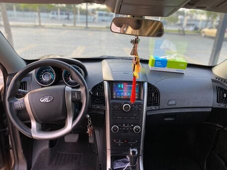 BHD 100, MAHINDRA XUV-500-W8, 2019, Automatic, 104000 KM, Mahindra XUV500 W-8 SEVEN SEATER SUV For Sale