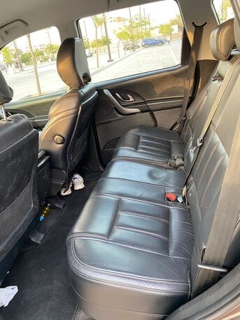 BHD 100, MAHINDRA XUV-500-W8, 2019, Automatic, 104000 KM, Mahindra XUV500 W-8 SEVEN SEATER SUV For Sale
