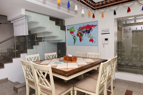 SAR 1800/month, Affordable Monthly Bed Rentals At Sands Inn Hostel – Starting From SAR 1,800!