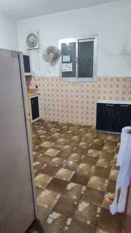 SAR 3100/month, 3 BR, Fully Furnished Family Flat Available Backside Of Marriot Hotel