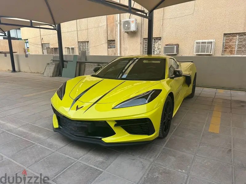 كورفيت C8 للإيجار