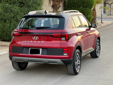 Hyundai Venue, 2023, Automatic, 78000 KM, 1000 Cc Turbo All Original Condition & Full Option