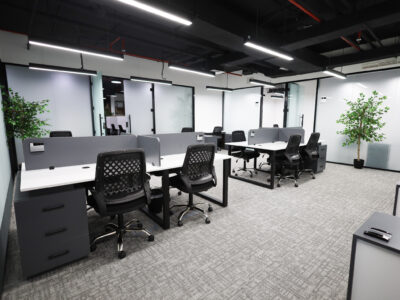 Premium Workstations in Lusail