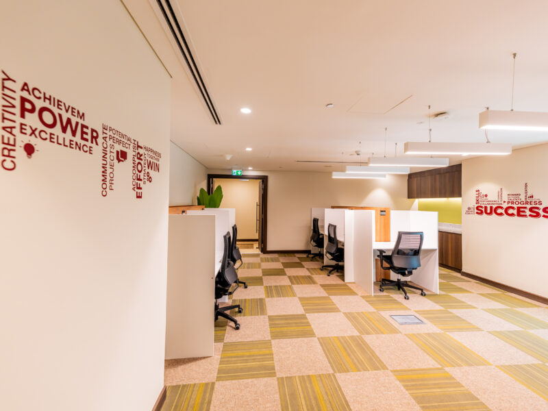 Premium Workstations in Westbay